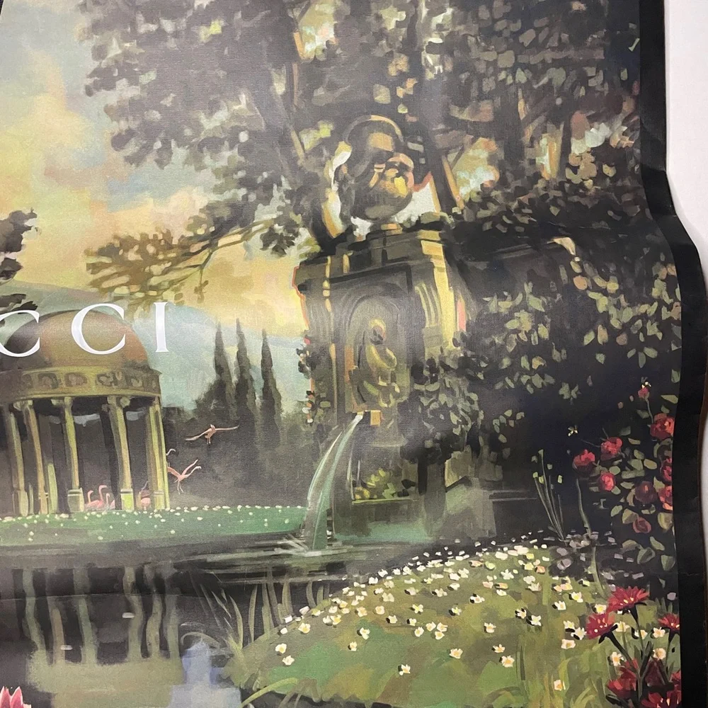 GUCCI Extra Large Shopping Bag Gift Bag 34x25 EMPTY BAG Limited Edition Bag - Picture 4 of 8